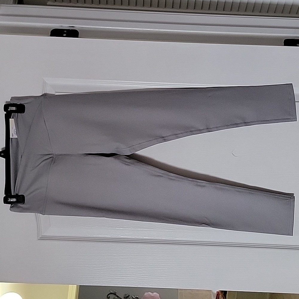 Brand new Sporty Leggings with cris-cross front